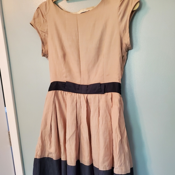 dear creatures Tan and Navy Blue Dress Small - Picture 5 of 12